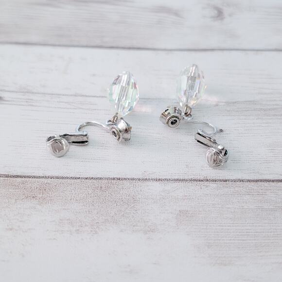 Vintage Screw Back Earrings Stunning Iridescent Dangle Earrings - Picture 4 of 6